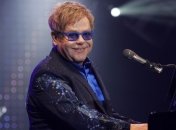 На пенсию Элтона Джона проводят записью двойного альбома его хитов 