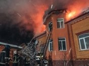 В Киеве в частном доме произошел крупный пожар 