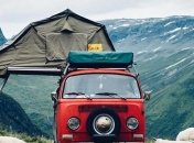 "Жизнь в фургоне": уникальные снимки из жизни путешественников (Фото)  