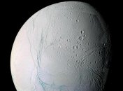 Ученые нашли доказательства наличия теплого океана у спутника Сатурна