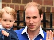 Наследник королевского престола принц Уильям побрился налысо