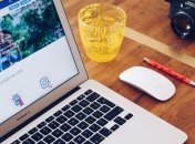 Facebook заборонив рекламу медичних масок