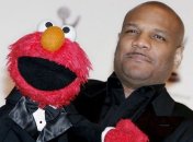 Актер, озвучивавший куклу Элмо, обвиняеться в педофилии
