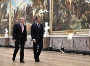 Макрон намерен говорить о Сенцове с Путиным 