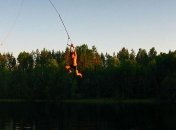 Прыгнувшему с тарзанки школьнику в Алтайском крае оторвало руку