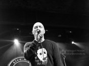 Гоша Куценко спел о войне в Украине