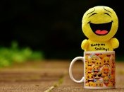 Веселі анекдоти від А до Я: свіжі жарти для вашої посмішки