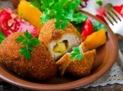 Рецепт дня: котлеты с сырной начинкой