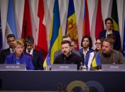 Зеленский во время Саммита мира