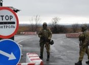 Два пенсионера не пережили очередь на КПВВ Донбасса