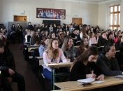 Оккупанты принудительно собирают информацию о студентах Донбасса