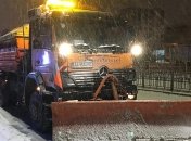 Киев в снежном плену: как очищали от снега столицу (Видео)