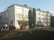 В Киевской области в школе распылили газ