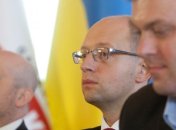 Яценюк: Мы искренне хотели, чтобы Кличко был с нам за столом