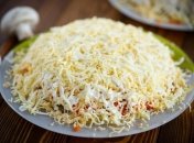 Этот салат - идеальный вариант для праздничного стола