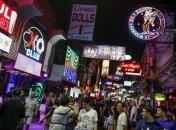 Популярная туристическая страна досрочно отменила визовый сбор для украинцев