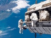 Астронавты NASA вышли в открытый космос "на прогулку" (Фото, Видео)