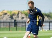 "В бронежилетах и в меньшинстве": Экс-игрок "Волыни" рассказал о тренировках Кварцяного