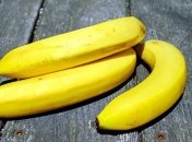 Медики рассказали, зачем мужчинам нужно регулярно есть бананы