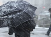 В Украину вернулись снег и похолодание: синоптики подсказали, когда наконец потеплеет