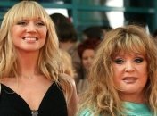 Кристина Орбакайте показала фото с мамой 30-летней давности