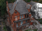 Замок Вальмана в разные годы существования