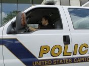 В Вашингтоне провели эвакуацию сената