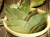 Лавровый лист поможет очистить организм и похудеть