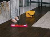 Как очистить ламинат, не оставляя следов - лайфхаки