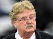 У Юнкера заявили о важности возвращения Украине контроля над границей