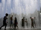 Из-за аномальной жары страны Европы ввели красный уровень опасности