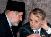 В Крыму запретили показывать по телевизору Джемилева и Чубарова
