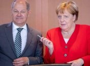 Олаф Шольц замінив на посаді канцлера Ангелу Меркель