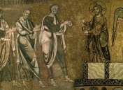 Мозаики Михайловского собора хранятся насыпом в мешках