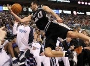 НБА. "Тандерс" обыграли "Майами Хит", а " Сан-Антонио" "Денвер"