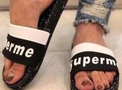 Модные шлепки 2020: тренды, новинки (Фото)