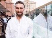 Экс-холостяк показал свой свадебный наряд