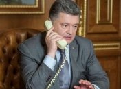 Порошенко и Меркель провели беседу по телефону