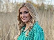 Ирина Федишин поделилась фотографиями со своего последнего звонка