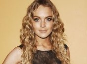 Линдси Лохан снимается в рекламе компании по страхованию автомобилей