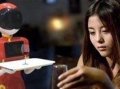 Робот-официант: компания из США представила интересный стартап