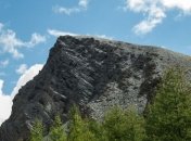 На Закарпатье грузовик упал в пропасть, есть жертвы