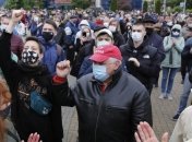 Президентские выборы в Беларуси: тысячи людей вышли в поддержку оппозиционных кандидатов