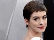 Спилберг снимет Хэтэуэй