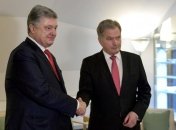 Порошенко и Ниинистё обсуждали украинских политзаключенных