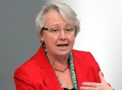 Экс-министр образования подала в суд на вуз