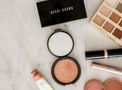 Яку косметику не варто використовувати у спеку