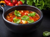 Как добавлять зелень в суп