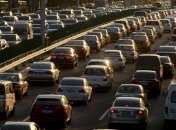 В Пекине ограничивают число машин на дорогах 
