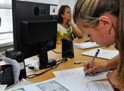 МОН: Увеличение проходного балла не влияет на выполнение госзаказа